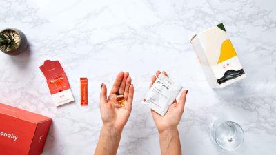 Must Have Supplements to Stay Healthy While Traveling